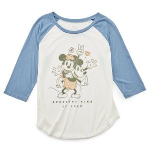 Mickey Minnie Mouse Baseball Graphic Tee Disney ladies Medium t-shirt LOVE NWT M